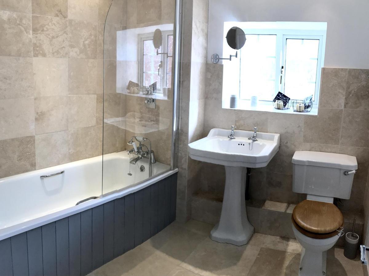 Way Cottage Lechlade Bagian luar foto