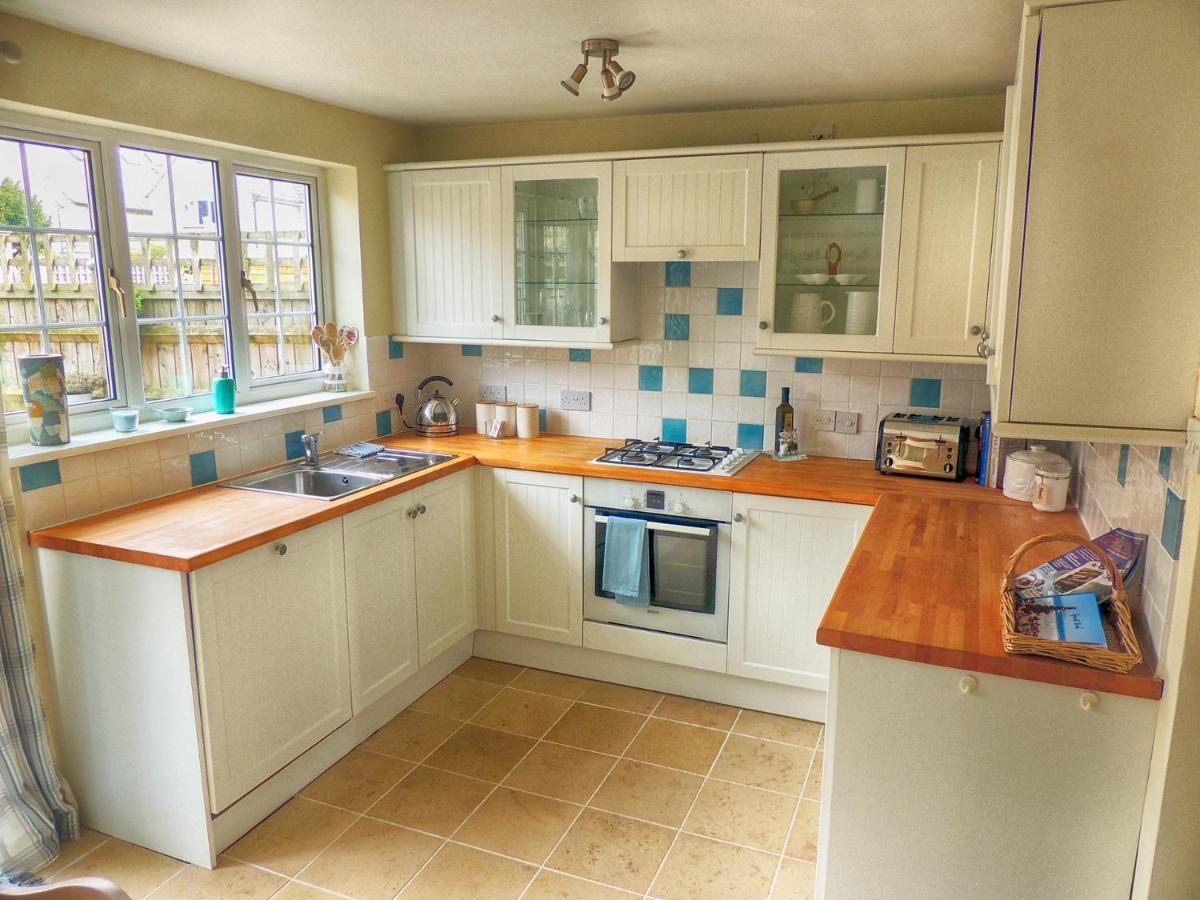 Way Cottage Lechlade Bagian luar foto